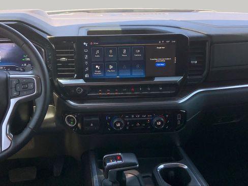 Used 2023 Chevrolet Silverado 1500 LTZ w/ LTZ Premium Package AWD/4WD image 7