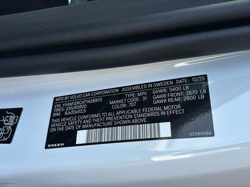 New 2026 Volvo XC60 B5 Plus w/ Protection Package Premier image 34