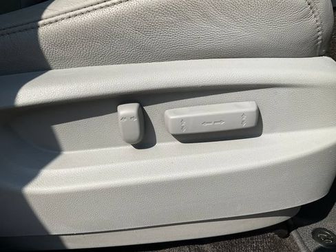 Used 2017 Acura MDX SH-AWD w/ Technology Package image 23