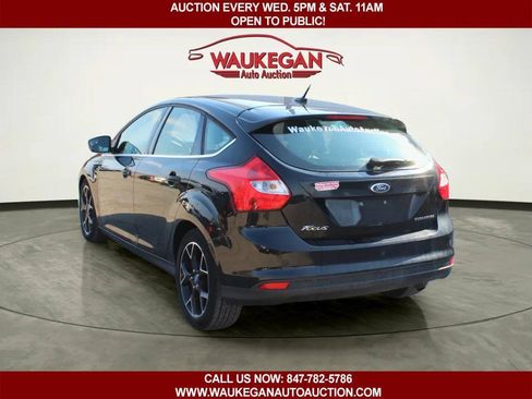 Used 2012 Ford Focus Titanium FWD image 4