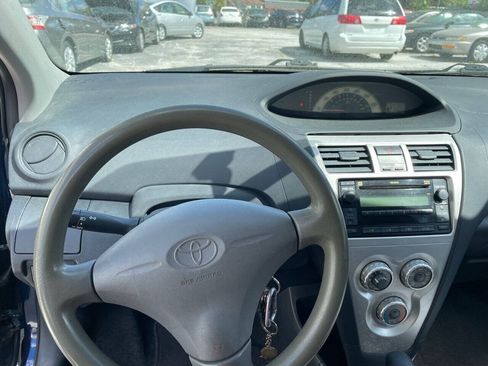 Used 2008 Toyota Yaris Sedan FWD image 9