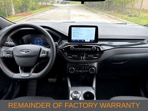 Used 2025 Ford Escape ST-Line FWD image 4