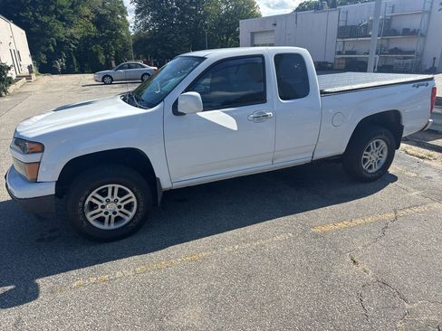 Used 2012 Chevrolet Colorado LT AWD/4WD image 1