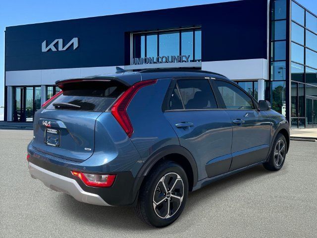 New 2026 Kia Niro EX FWD image 6
