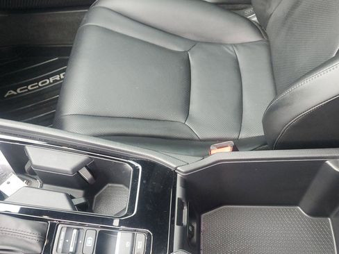 Used 2024 Honda Accord Sport image 24