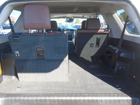 Used 2023 Toyota 4Runner Limited AWD/4WD image 35