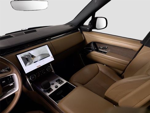 Certified 2023 Land Rover Range Rover SE AWD/4WD image 22