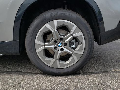 New 2026 BMW X1 xDrive28i AWD/4WD image 12