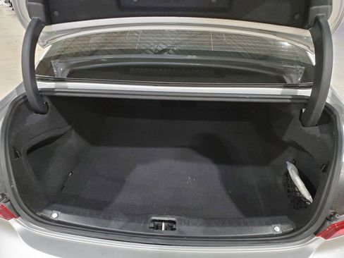 Used 2018 Volvo S90 T5 Momentum w/ Convenience Package AWD/4WD image 43