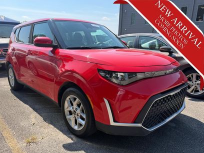 Used 2023 Kia Soul LX w/ Option Group 015