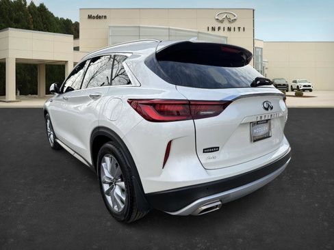 Certified 2022 INFINITI QX50 Essential image 6