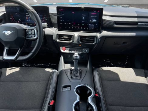 Used 2024 Ford Mustang Coupe RWD image 3