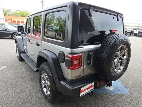 Used 2020 Jeep Wrangler Unlimited Sport image 32