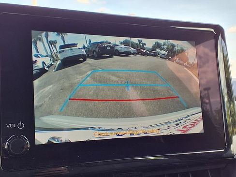 Used 2025 Toyota Corolla SE FWD image 21