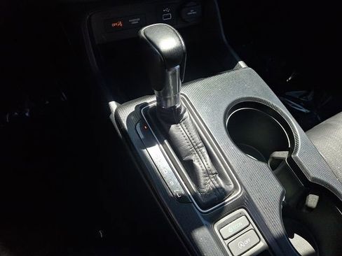 Used 2024 Honda Civic EX-L image 17