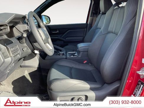 Used 2025 Toyota 4Runner Limited image 9