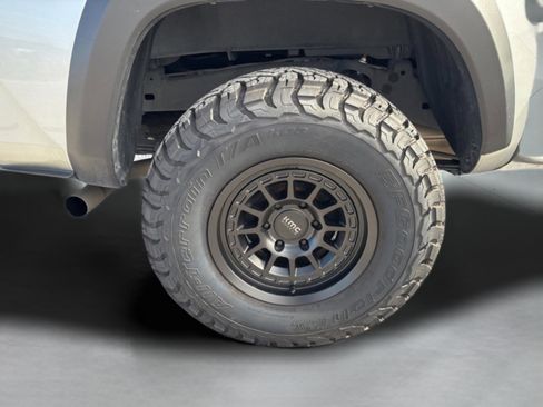 Used 2023 Toyota Tacoma TRD Off-Road w/ TRD Premium Off Road Package image 53