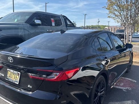 Certified 2025 Toyota Camry SE FWD image 3