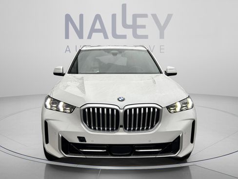 Used 2026 BMW X5 xDrive40i w/ Premium Package AWD/4WD image 7