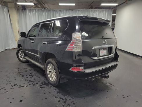 Used 2017 Lexus GX 460 Premium image 6