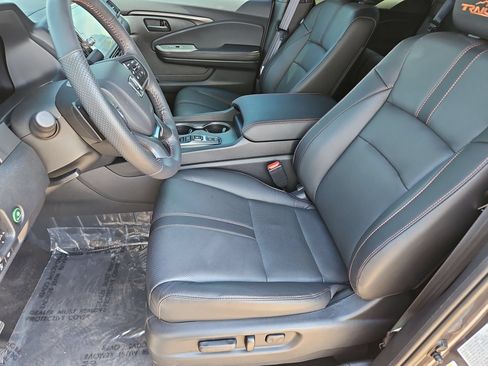 Used 2025 Honda Ridgeline TrailSport+ image 22