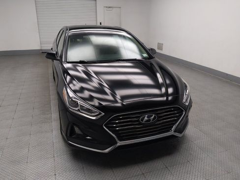 Used 2018 Hyundai Sonata SE FWD image 14