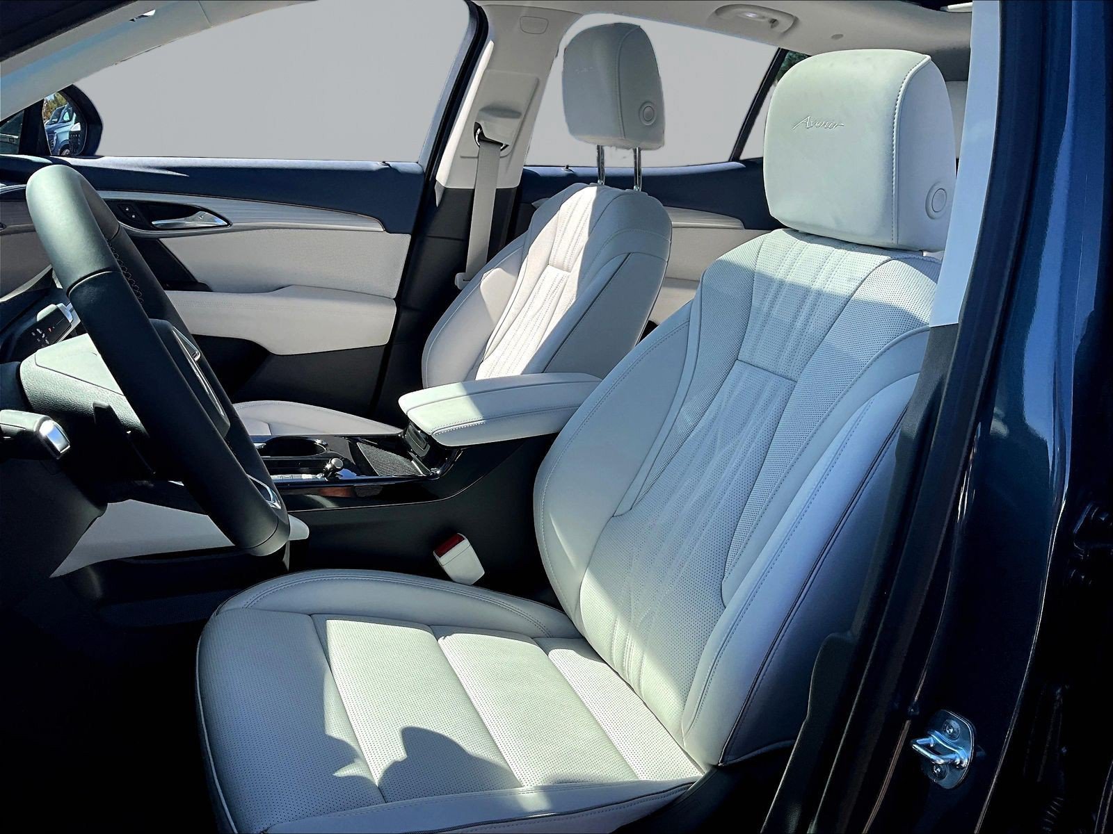New 2026 Buick Envision Avenir AWD/4WD image 17
