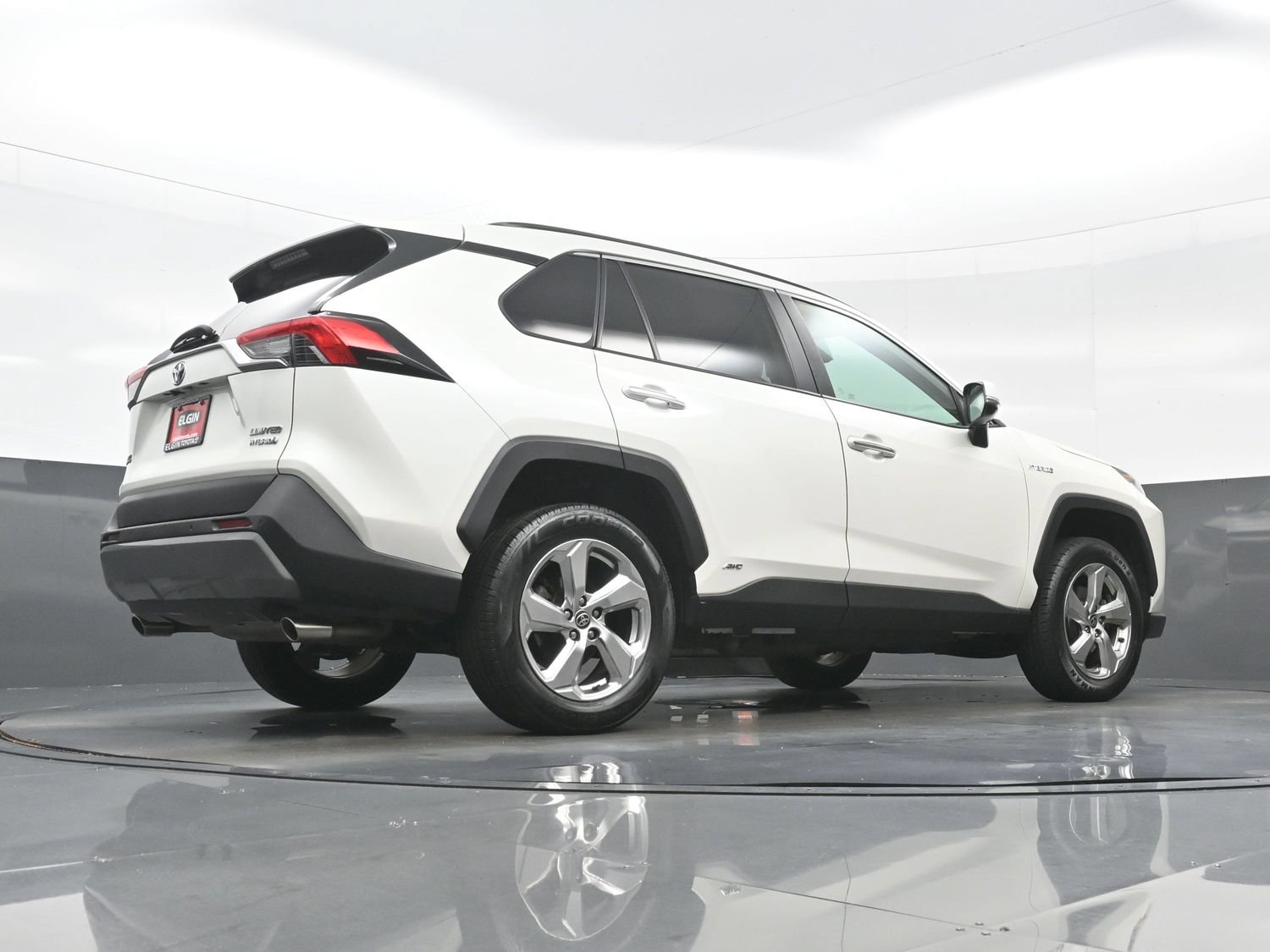 Used 2021 Toyota RAV4 Limited AWD/4WD image 34
