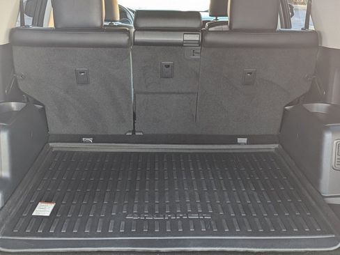 Used 2019 Toyota 4Runner TRD Off-Road Premium image 6