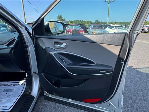 Used 2018 Hyundai Santa Fe Sport AWD/4WD image 39