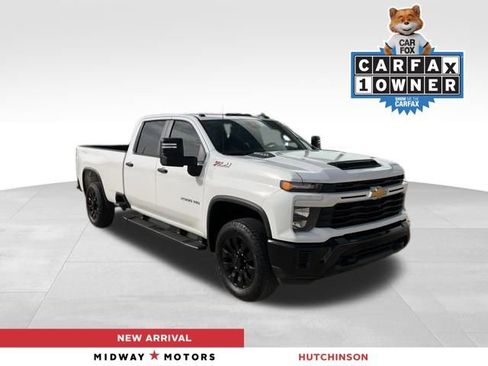 Used 2025 Chevrolet Silverado 2500 Custom w/ Z71 Off-Road Package image 1