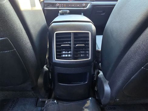 Used 2023 Kia Sportage SX image 10