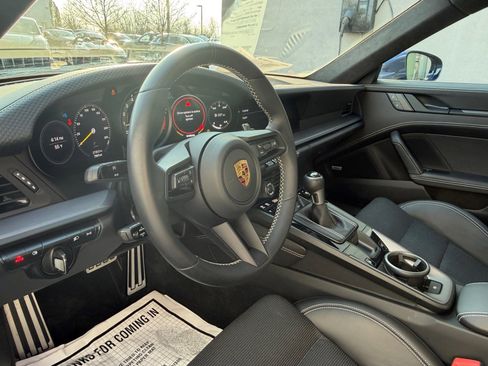 Certified 2022 Porsche 911 GT3 RWD image 19