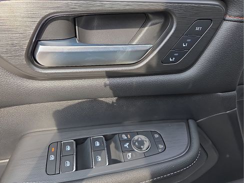 New 2025 Nissan Armada PRO-4X w/ Pro-4X Premium Package image 15