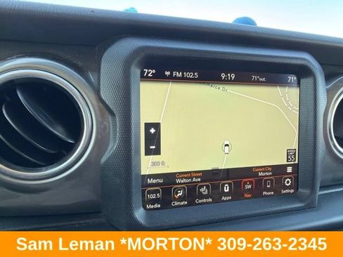 Used 2022 Jeep Gladiator Overland w/ Cold Weather Group AWD/4WD image 7
