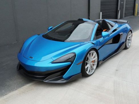 Used 2020 McLaren 600LT Spider RWD image 26