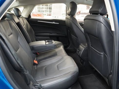 Used 2019 Ford Fusion Energi Titanium image 27