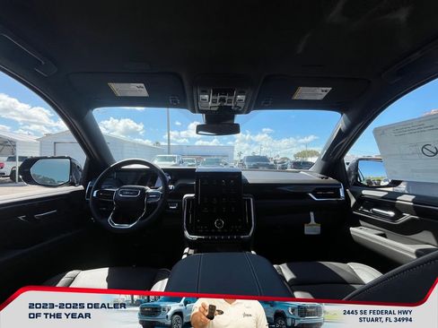 New 2026 GMC Yukon Elevation image 15