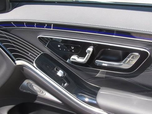 Used 2025 Mercedes-Benz S 63 AMG S image 24