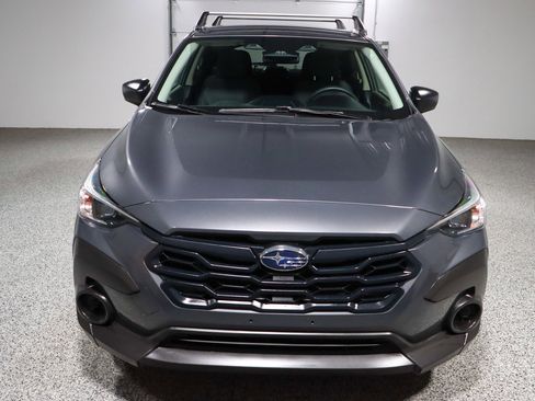 Used 2024 Subaru Crosstrek 2.0i AWD/4WD image 4