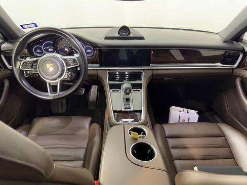 Used 2018 Porsche Panamera 4S image 20