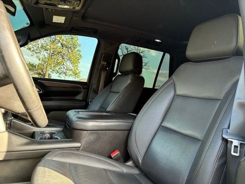 Used 2023 Chevrolet Tahoe LT w/ LT Signature Plus Package image 14