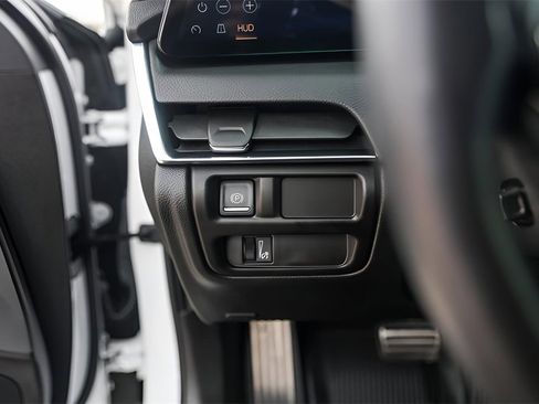 Used 2025 Cadillac CT5 Sport image 18