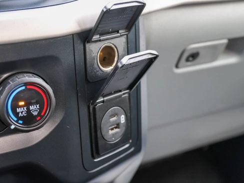 Used 2023 Ford F150 XLT RWD image 19