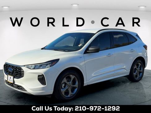 Used 2024 Ford Escape ST-Line w/ Equipment Group 301A FWD image 7