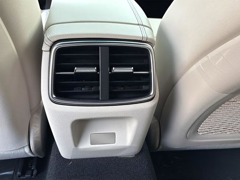 New 2026 Genesis G70 2.5T image 26