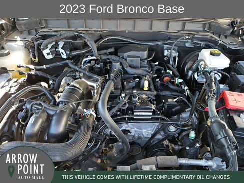 Used 2023 Ford Bronco 4-Door image 14