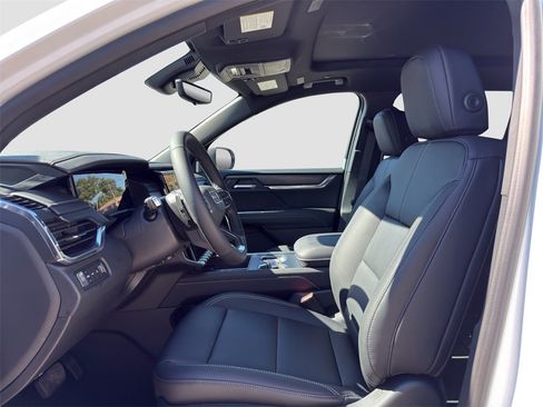 New 2026 GMC Acadia Elevation w/ Elevation Premium Package image 7