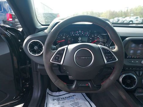 Used 2022 Chevrolet Camaro ZL1 RWD image 20