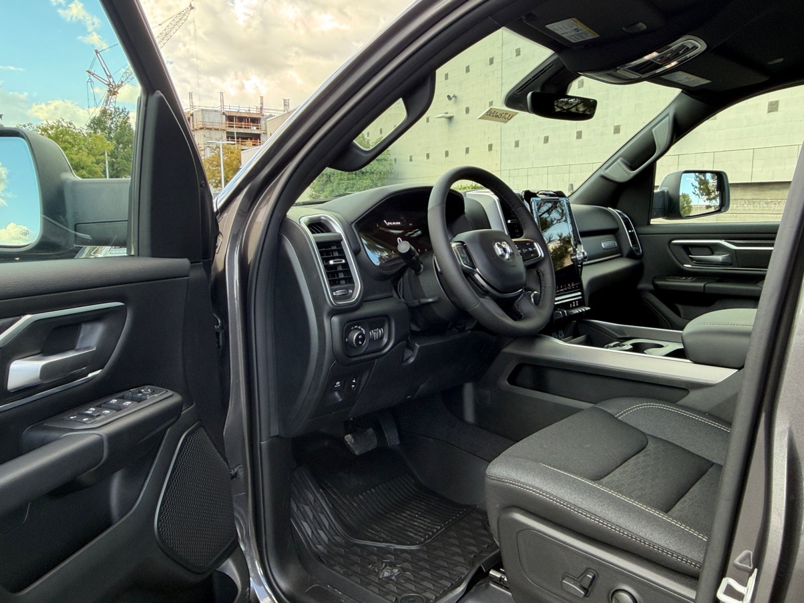 New 2026 RAM 1500 Big Horn AWD/4WD image 10